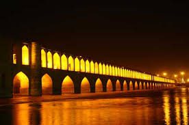 101 - افزایش ۲۹ درصدی سفرهای نوروزی به اصفهان