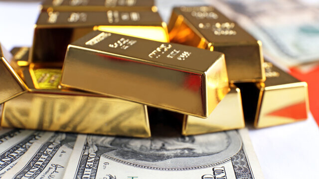 1681673944 5837252 - دلار کامبک زد؛ طلا ریخت