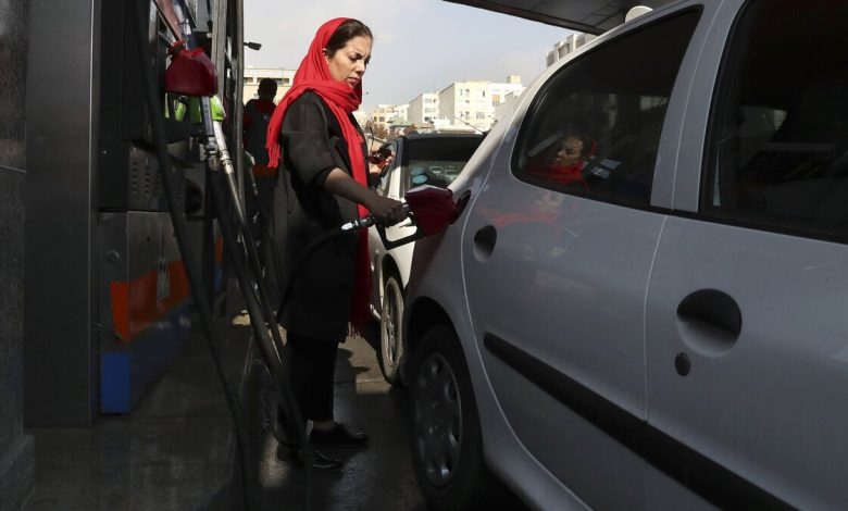 5845047 780x470 - چرا مردم تحمل گرانی بنزین را ندارند؟