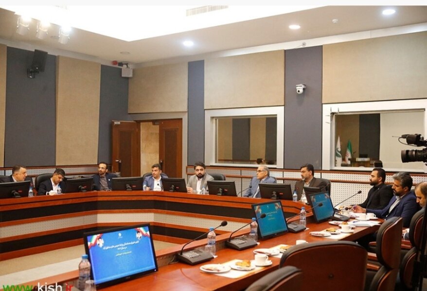 5845089 - برگزاری نخستین نشست شورای هماهنگی روابط عمومی های مناطق آزاد در کیش